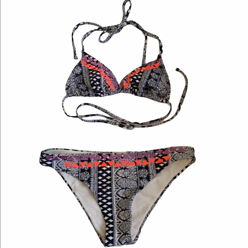 ✨2/$12✨Roxy Bikini Size S